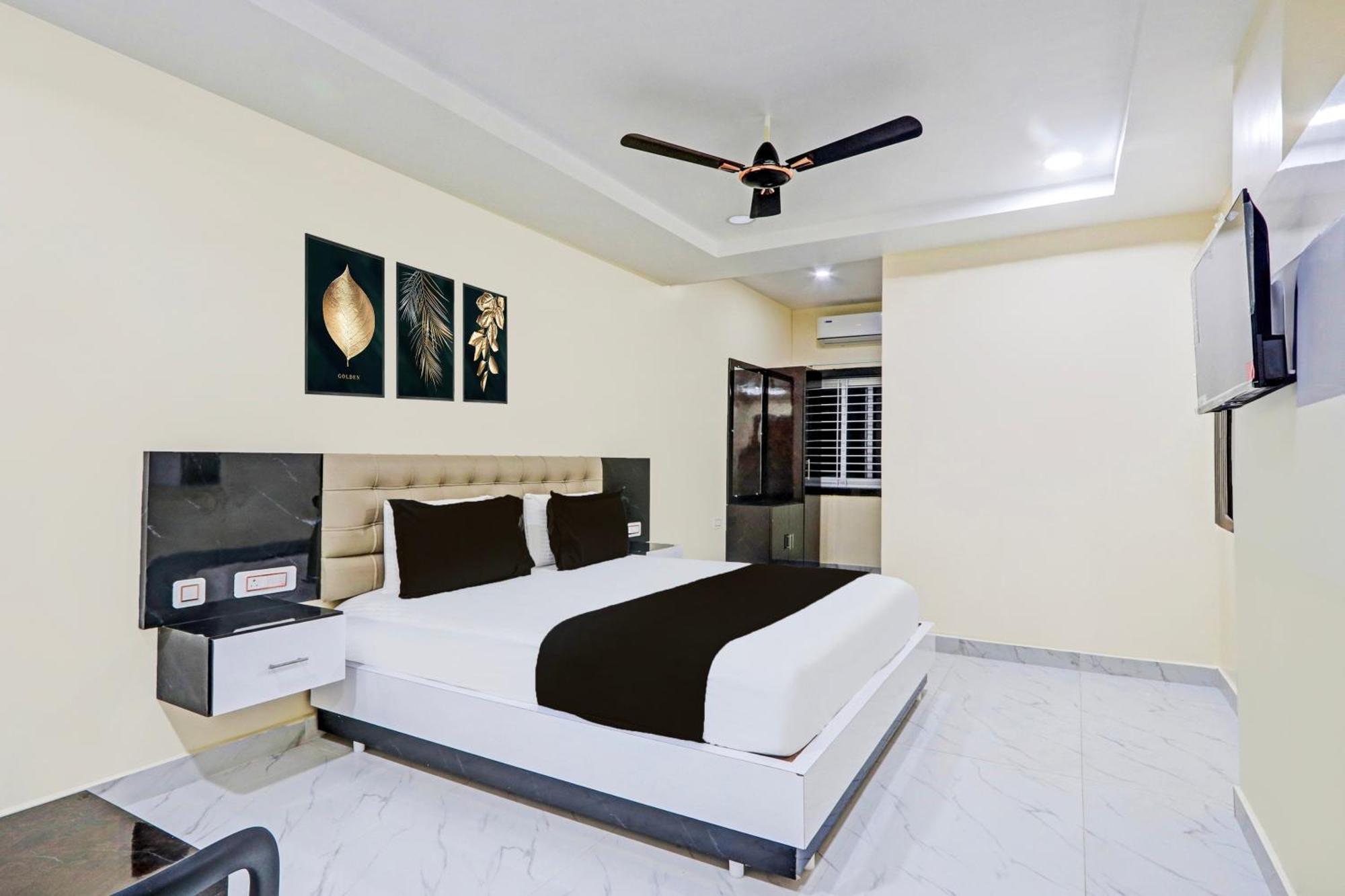 Super Hotel O Sri Vishnu Residency Kottapalli Bagian luar foto
