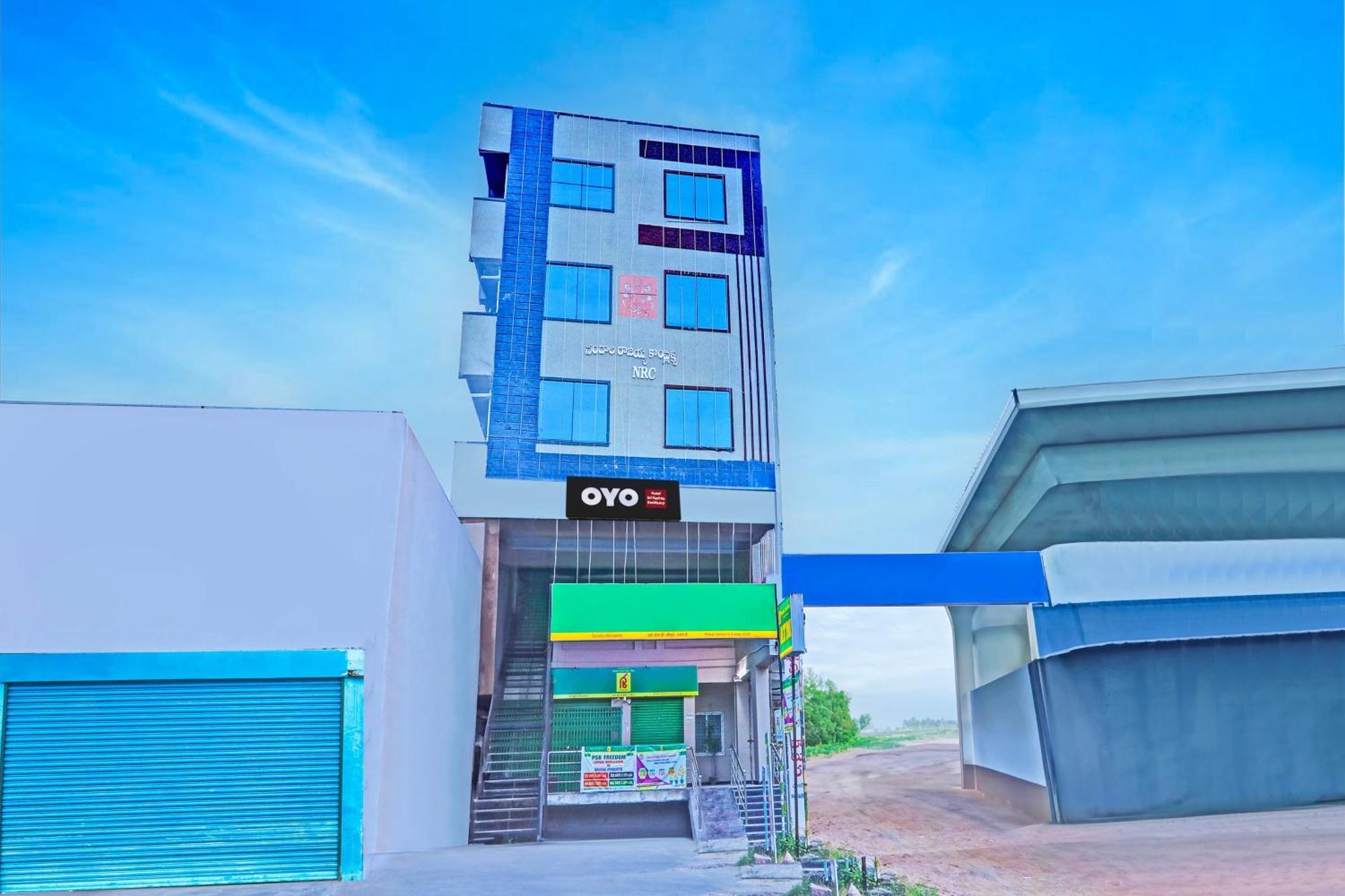 Super Hotel O Sri Vishnu Residency Kottapalli Bagian luar foto